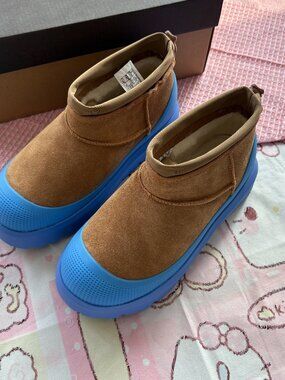 UGG Brown And Blue Color-Blocked Waterproof Snow Boots